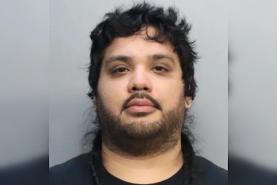 Florida Man Accused of Attempting to Meet with Minor, Arrested With Firearm in Miami-Dade