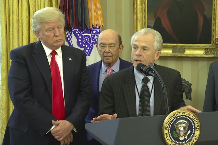 Former Trump Adviser Peter Navarro Begins Prison Term in Miami After Defying January 6 Subpoena