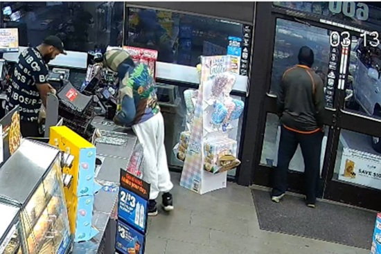 Fort Worth Police Seek Trio Suspected in Aggravated Robbery at Local 7-11 Store