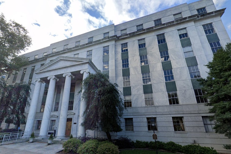 Fulton DA Willis' Affair Potentially Endangers Trump Election Case in Atlanta Court