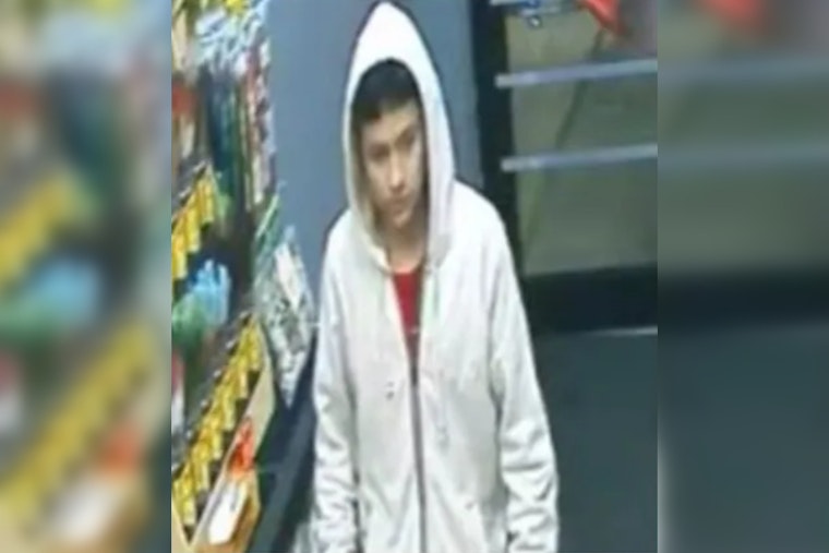 Gwinnett County Police Seek Second Suspect in Norcross Vape Shop Robbery