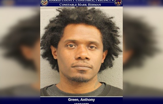Harris County Deputies Apprehend Suspect With Outstanding Warrant After Business Alarm Triggered