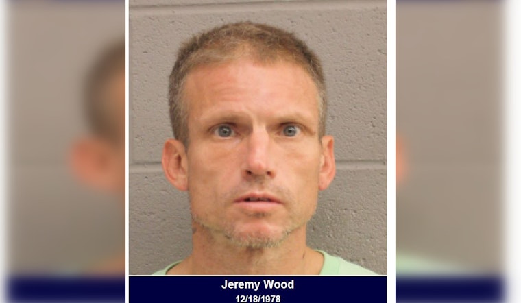 Harris County Deputies Arrest Man Suspected of Evading and Robbery After Foot Chase