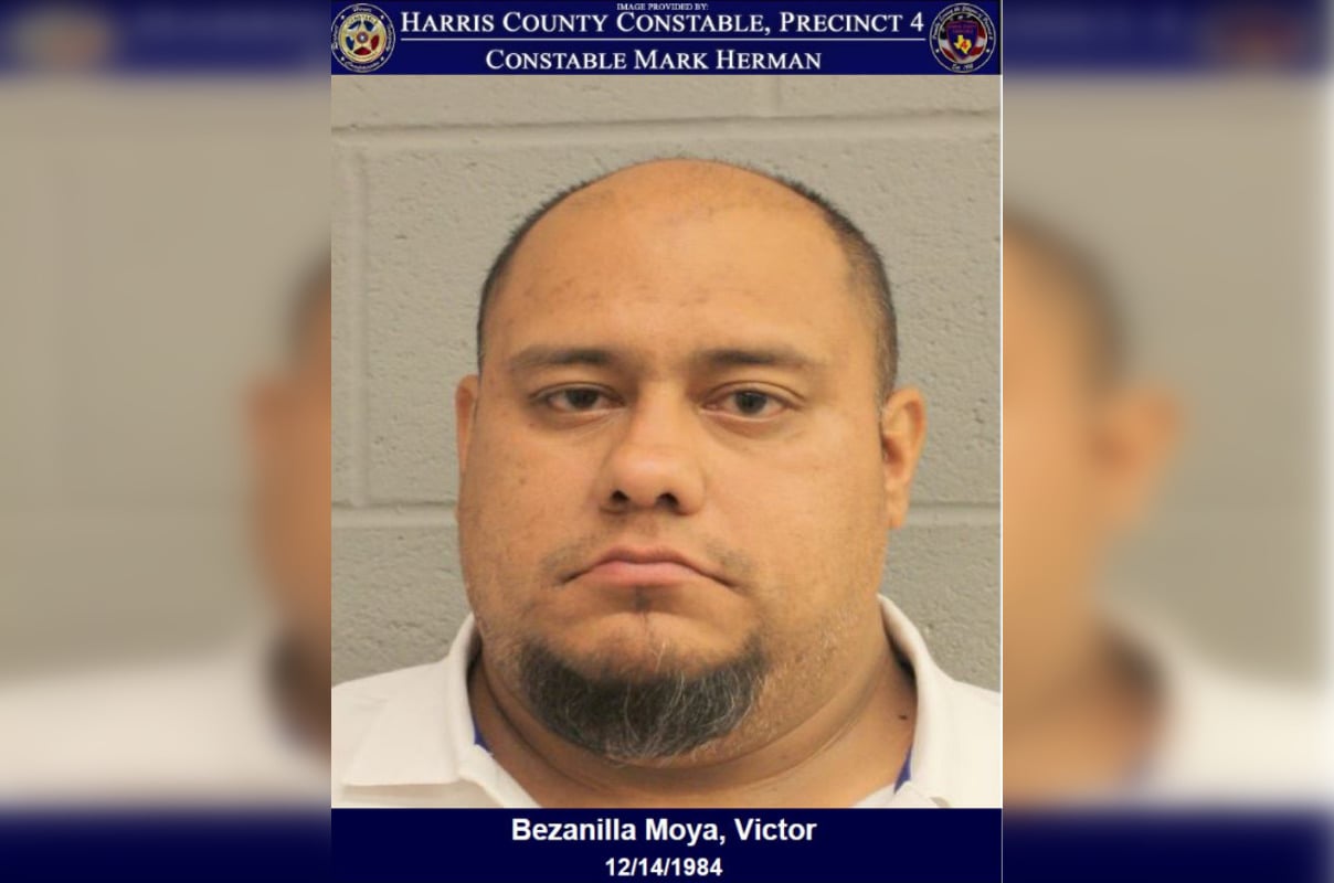 Harris County Man Charged With DWI And Unlawful Weapon Possession