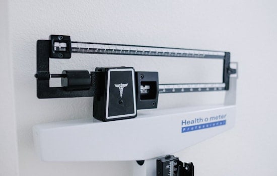 Harvard Expert Calls for Focus on Muscle Preservation in Obesity Fight, Urges More Weight Loss Data