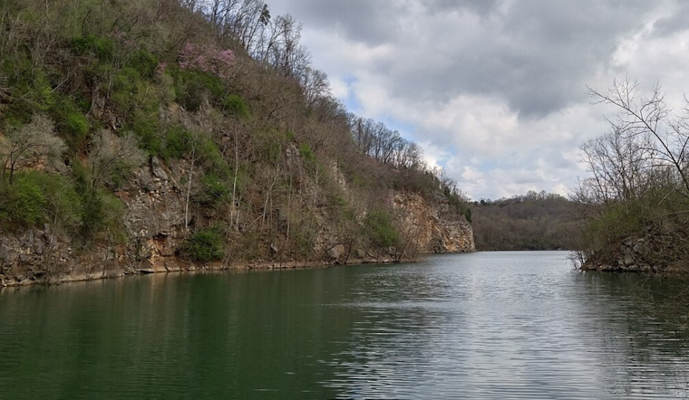 Health Advisory Issued for Mead's Quarry Lake Amid Toxic Algal Bloom Concerns