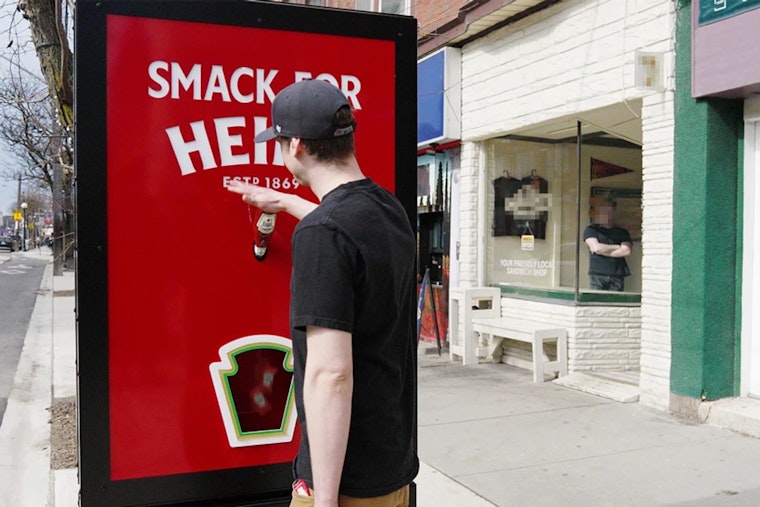Heinz Stirs the Pot in Chicago with Ketchup Dispensing Billboards at Naval Pier and Wieners Circle