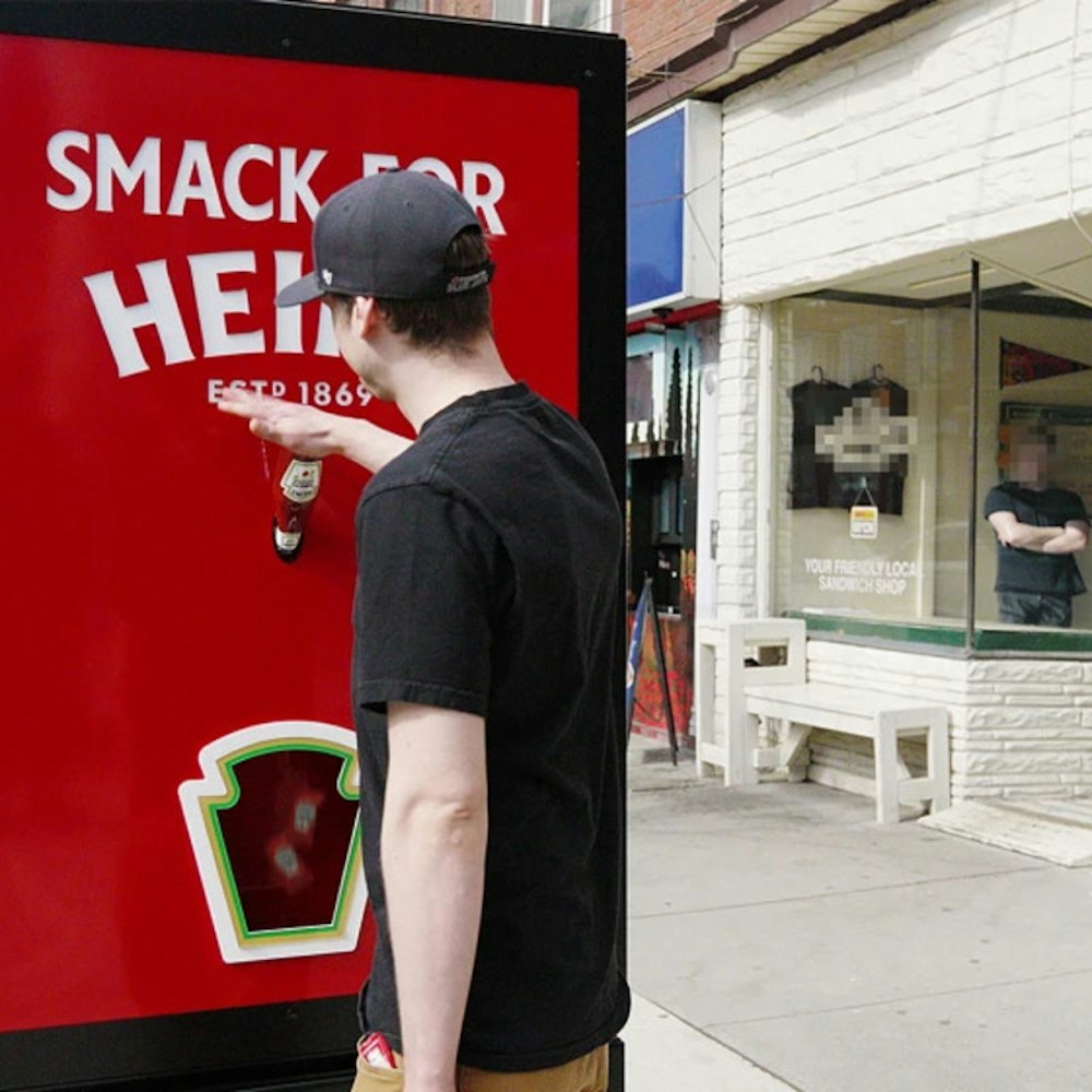 Heinz Stirs the Pot in Chicago with Ketchup Dispensing Billboards at Naval Pier and Wieners Circle