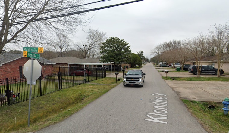 Houston Firefighters Battle Blaze in Greater Hobby Area, Estimated $180K in Damage