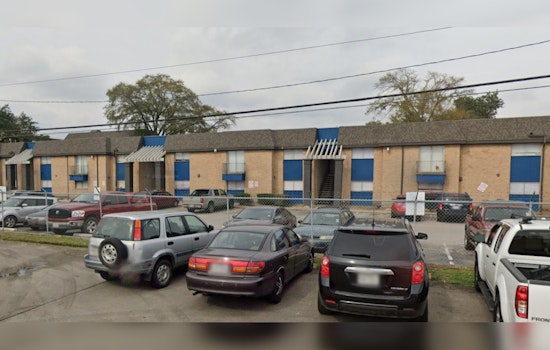 Houston Firefighters Extinguish Hillcroft Ave. Apartment Blaze, Arson Investigation Underway