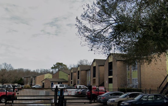 Houston Firefighters Quickly Contain Greater Inwood Apartment Fire, No Injuries Reported