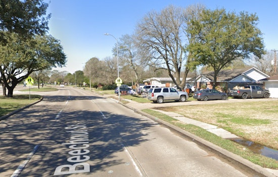 Houston Firefighters Respond Quickly to Late-Night Sharpstown Apartment Blaze, No Injuries Reported