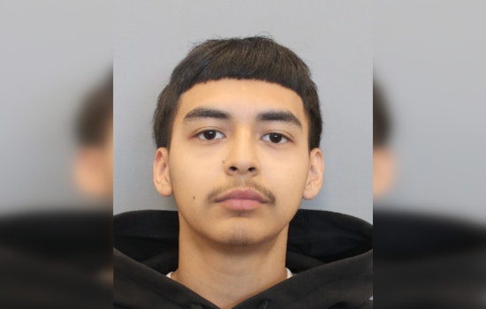Houston Man, 19, Charged in Fatal Shooting of Teenager and Wounding Another