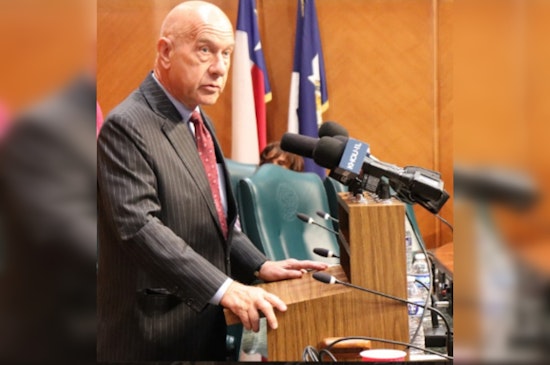 Houston Mayor John Whitmire Declares City's Finances 'Broken,' Proposes Spending Cuts Amid $160M Deficit
