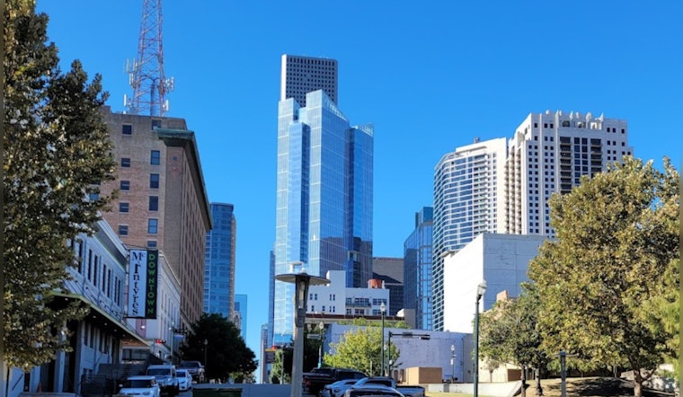 Houston Set for Sunny Skies and Rising Temperatures, Possible Showers Early Next Week