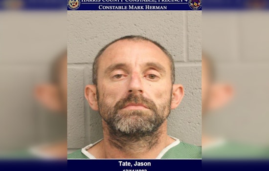 Houston Suburb Manhunt Ends with Felon Captured, Charged with Evading Arrest