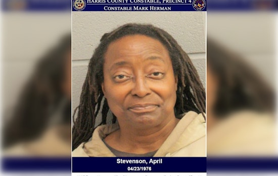 Houston Woman Arrested and Charged with Terroristic Threat at Local Jack in the Box