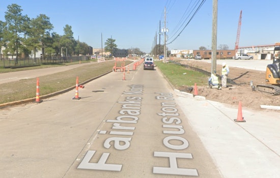 Houston Woman Dies in Auto-Pedestrian Crash, Harris County Sheriff Investigates
