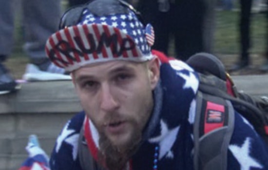 Illinois Man Charged for Assaulting Officers During Capitol Siege, DOJ Says