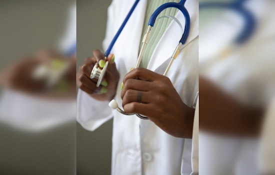 Illinois to Cut Health Benefits for Thousands of Non-U.S. Citizens Amid Budget Constraints