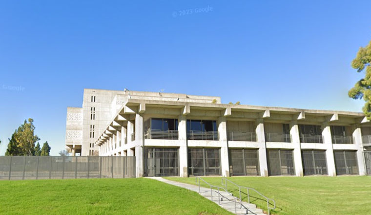 Inmate Dies After Being Hospitalized from Central Men's Jail in Santa Ana, Investigation Underway