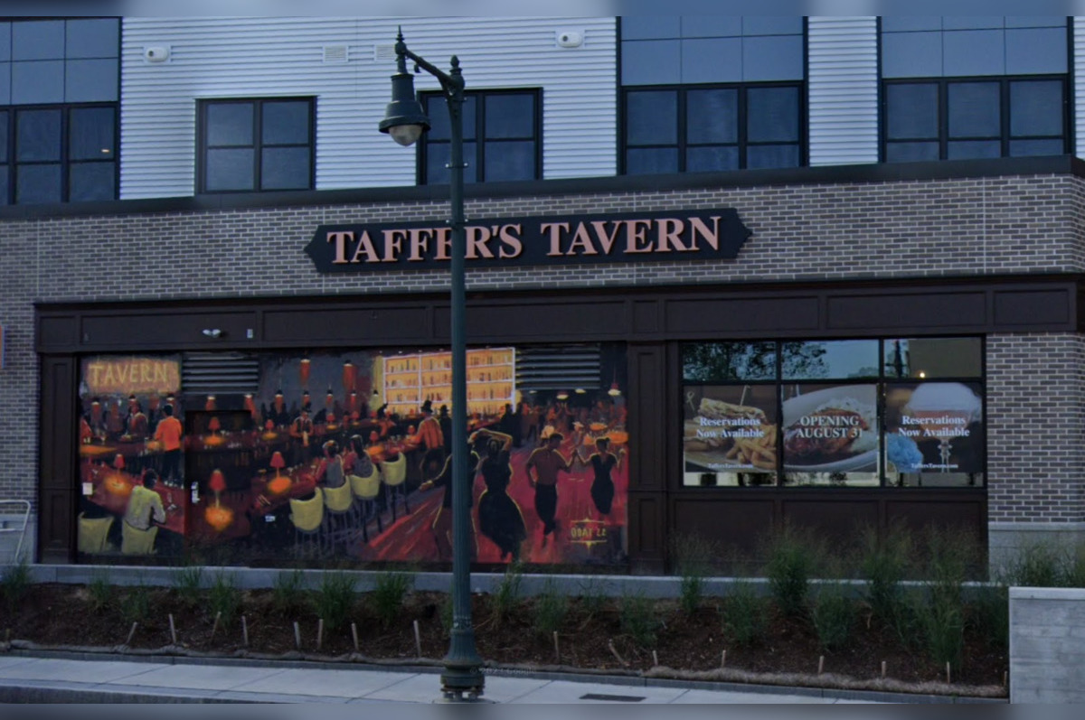 Jon Taffer's 'Kitchen of the Future' Concept, Taffer's Tavern, Closes