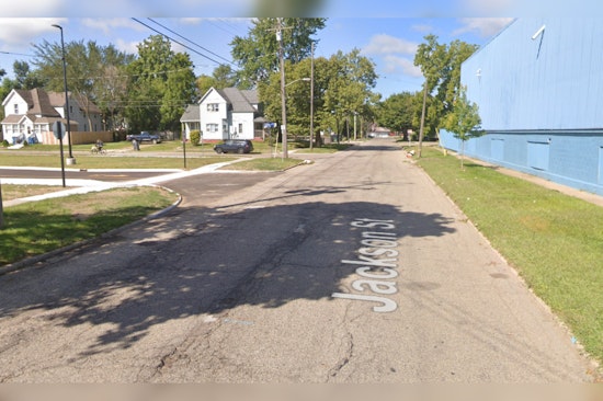 Kalamazoo Police Investigate Fatal Car Crash Tied to Gunshot, Urge Witnesses to Come Forward