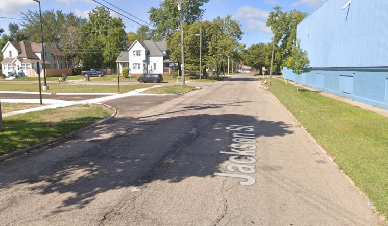 Kalamazoo Police Investigate Fatal Car Crash Tied to Gunshot, Urge Witnesses to Come Forward