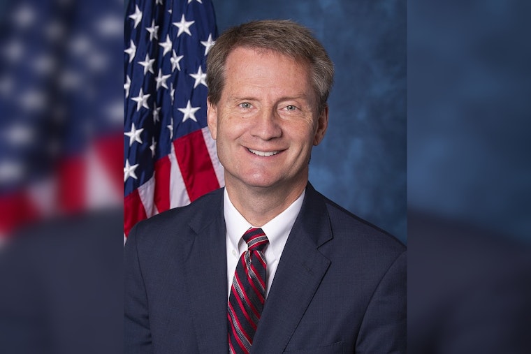 Kansas Man Files Defamation Suit Against Congressman Tim Burchett Over False Shooting Accusation