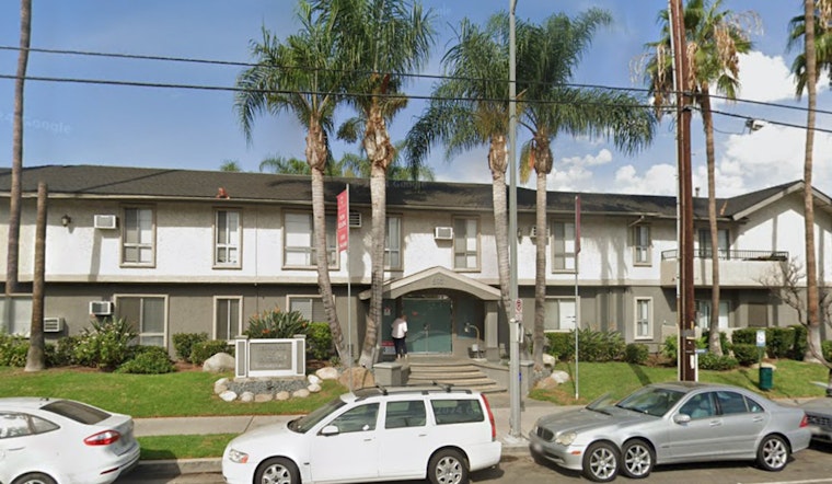 L.A. Firefighters Quickly Quell Tarzana Apartment Blaze Sparked by Oven Incident
