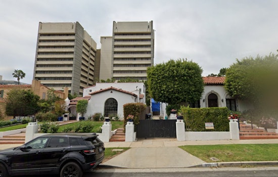 LAFD Quickly Extinguishes Westwood Residence Blaze; No Injuries Reported