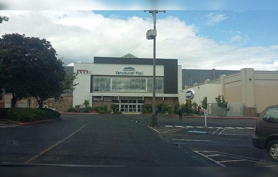 Lockdown at Vancouver Mall as Parent Brandishes Gun During Teen Brawl