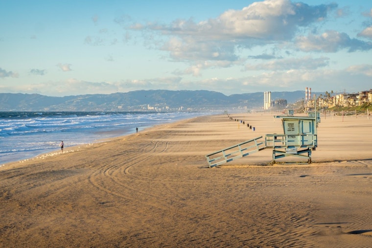 Los Angeles County Issues Rain Advisory for Beachgoers Amid Elevated Bacteria Risks