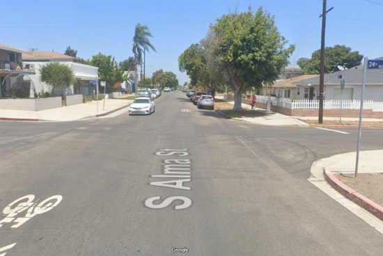 Los Angeles Firefighters Extinguish San Pedro Home Blaze in 22 Minutes, No Injuries Reported