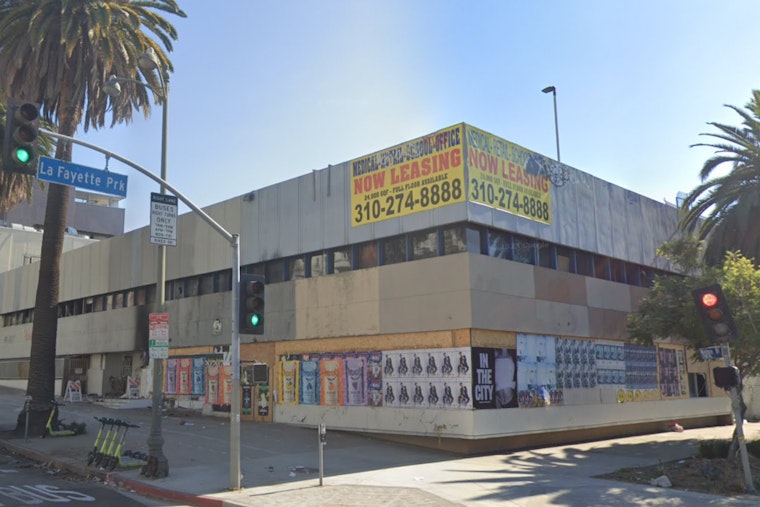 Los Angeles Firefighters Quickly Quell Westlake Building Fire, No Injuries Reported