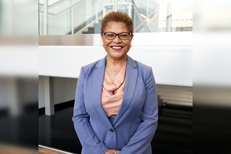 Los Angeles Mayor Karen Bass Commends Biden Administration for Local Support and Investment