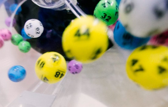Lotto Jackpots Surge as Winners Shy Away from Powerball & Mega Millions