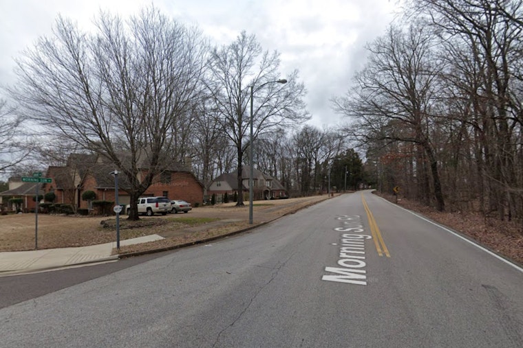 Man Critically Injured After Car Strikes Pole in Cordova, Memphis Police Investigating