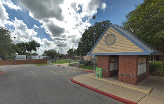 Man Critically Injured in Crossfire During Vehicle Shootout in San Antonio