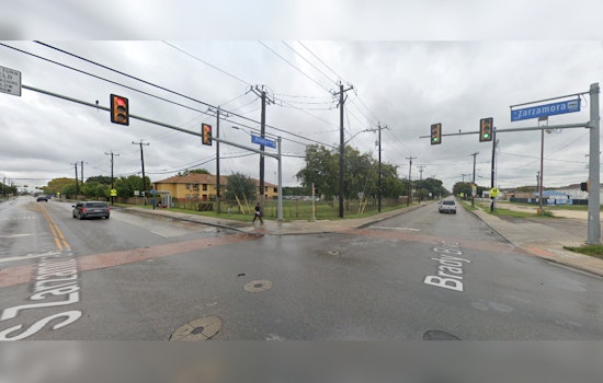 Man Critically Injured in Stabbing on San Antonio's West Side, Suspect in Custody