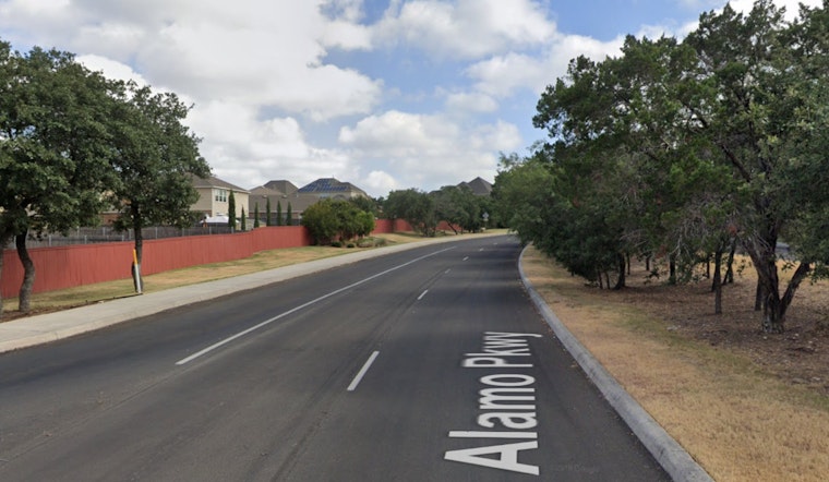Man Hospitalized After His Vehicle Crashes Into Foliage on San Antonio's Far West Side