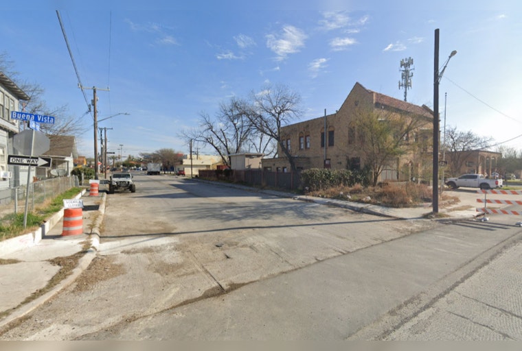 Man Injured in Stabbing After Altercation in West San Antonio, Police Seek Two Suspects