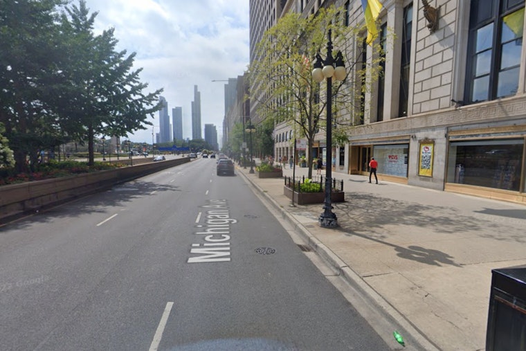 Man Shot in Chicago Loop Near Art Institute; Gunman with Concealed Carry Arrested