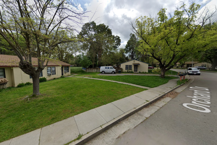 Man Survives Gunshot Barrage in Brentwood, Suspect in Custody While Police Seek Leads