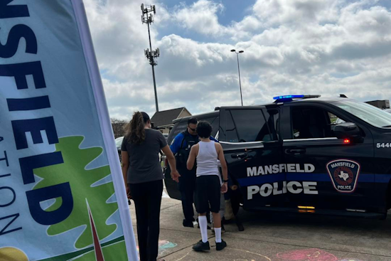 Mansfield Celebrates Creativity with Enchanting Pop-Up Art Party at McKnight East