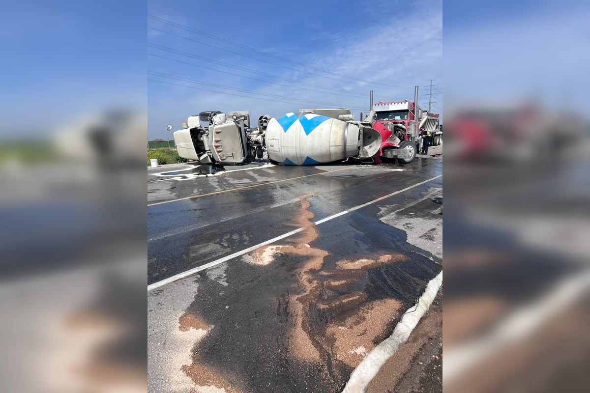 Massive 18-Wheeler Collision Snarls Traffic on State Highway 211 Near