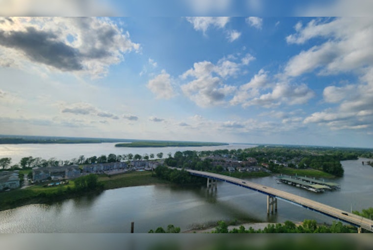 Memphis Braces for Blustery Monday with Showers and Potential Storms, Mild Weekend Ahead
