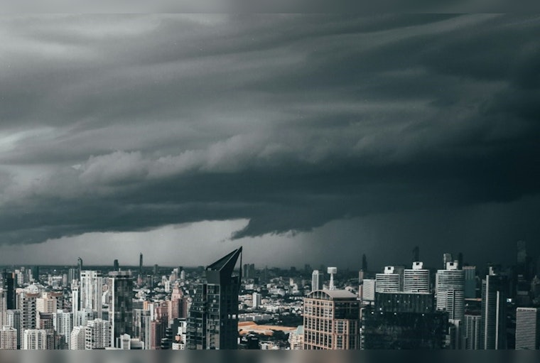 Memphis Buffeted by Strong Winds, NWS Issues Advisory with Storms on the Horizon