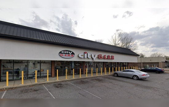 Memphis Police Investigate Break-In at City Gear Store in Hickory Hill Amid Rising Burglary Trend