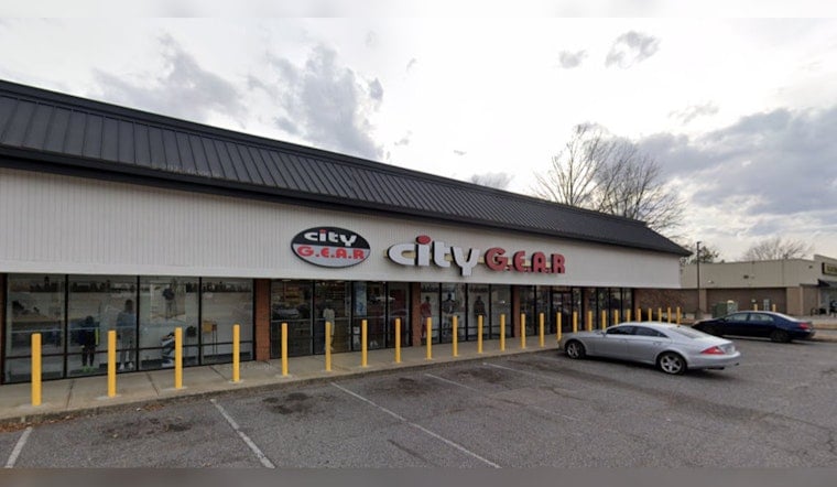 Memphis Police Investigate Break-In at City Gear Store in Hickory Hill Amid Rising Burglary Trend
